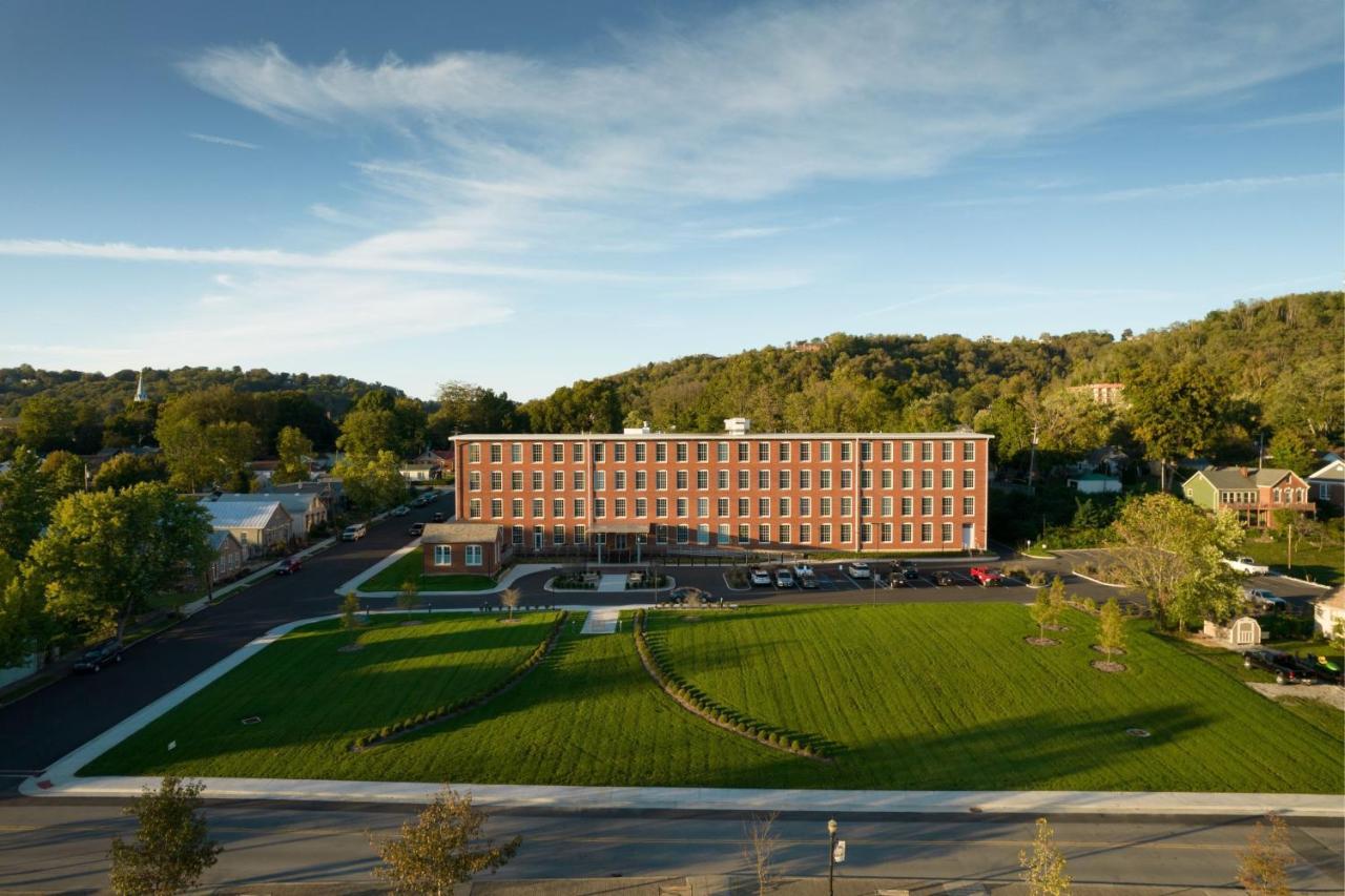 Fairfield Inn & Suites Madison Historic Eagle Cotton Mill Εξωτερικό φωτογραφία