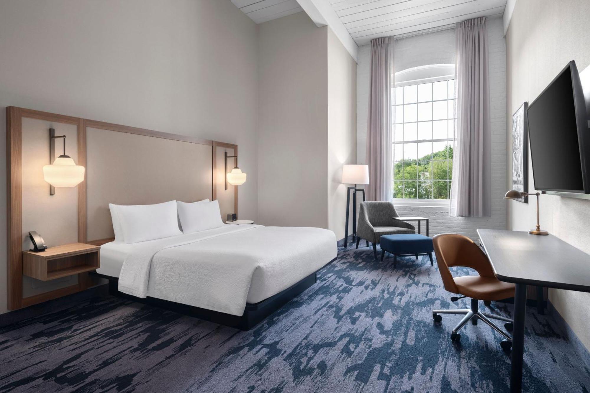 Fairfield Inn & Suites Madison Historic Eagle Cotton Mill Εξωτερικό φωτογραφία