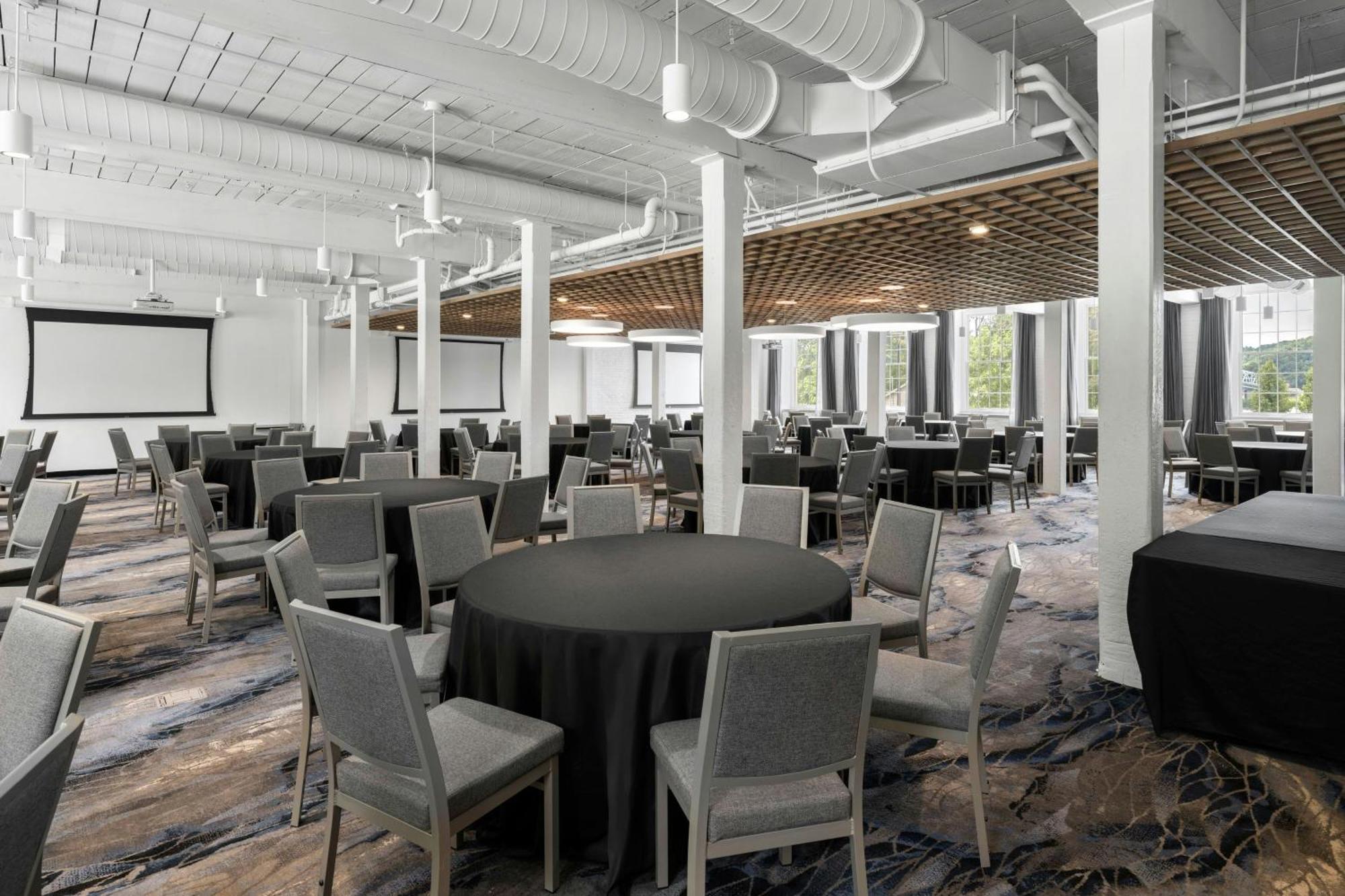 Fairfield Inn & Suites Madison Historic Eagle Cotton Mill Εξωτερικό φωτογραφία