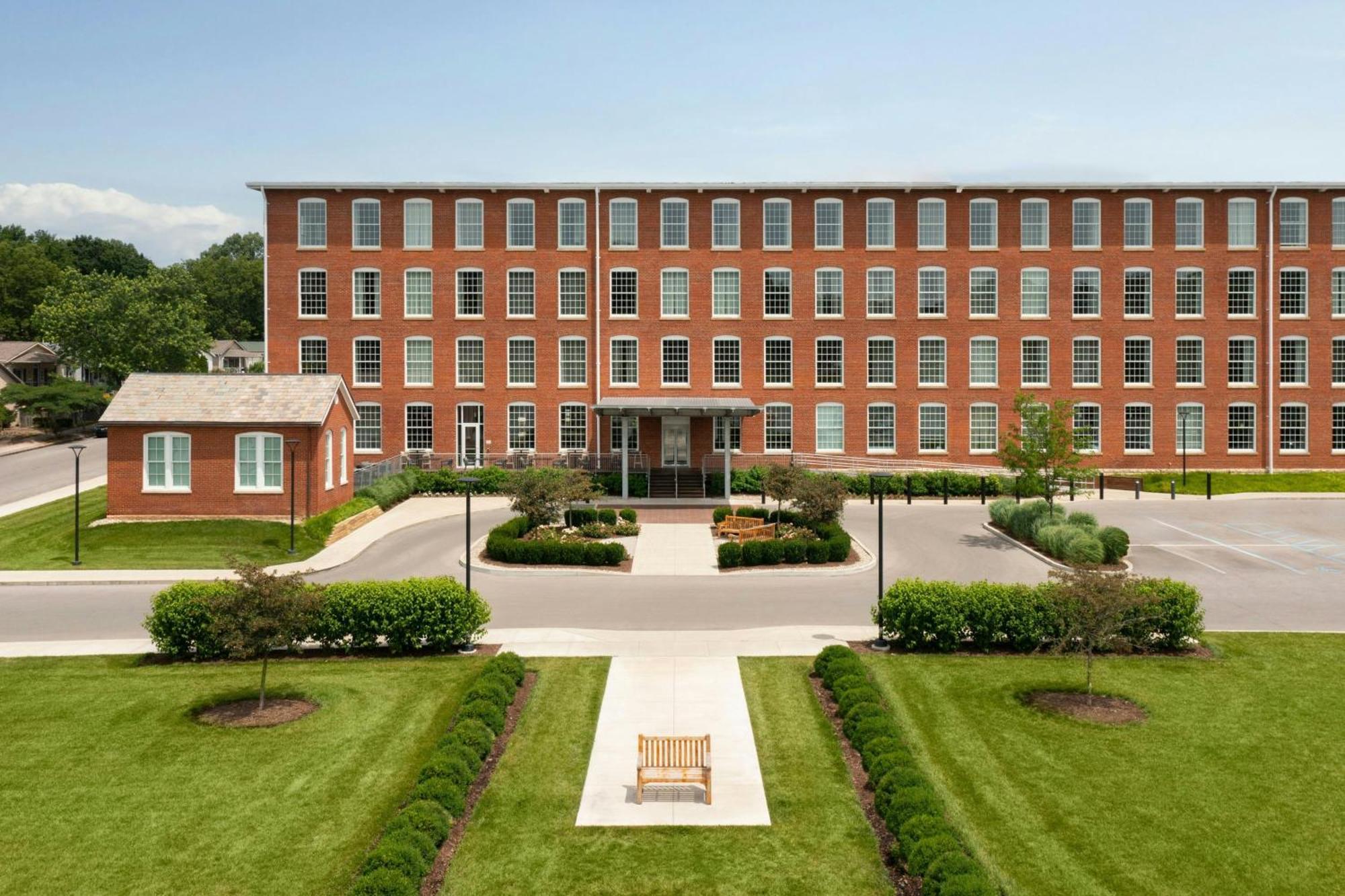 Fairfield Inn & Suites Madison Historic Eagle Cotton Mill Εξωτερικό φωτογραφία